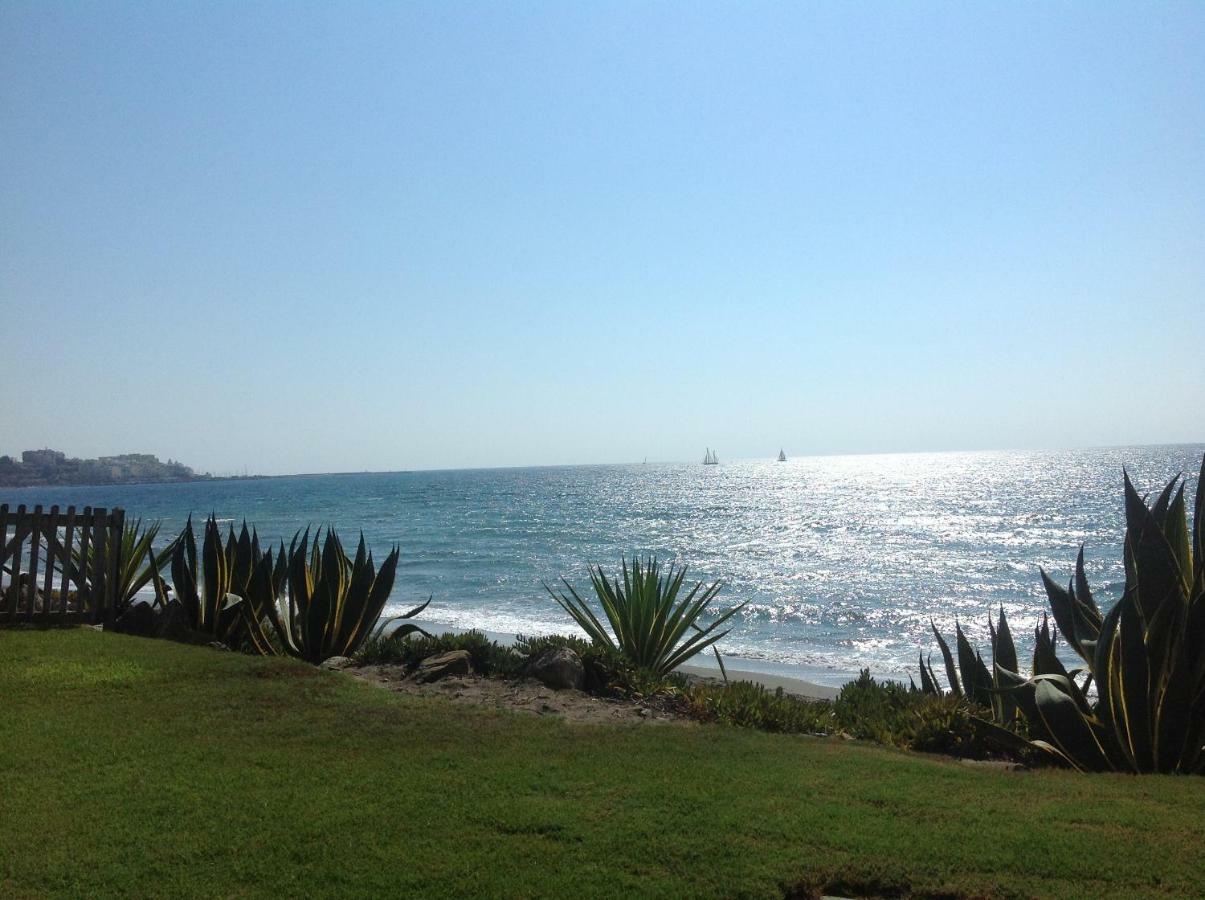 Semesterbostad Urb Playa Azul 24 *